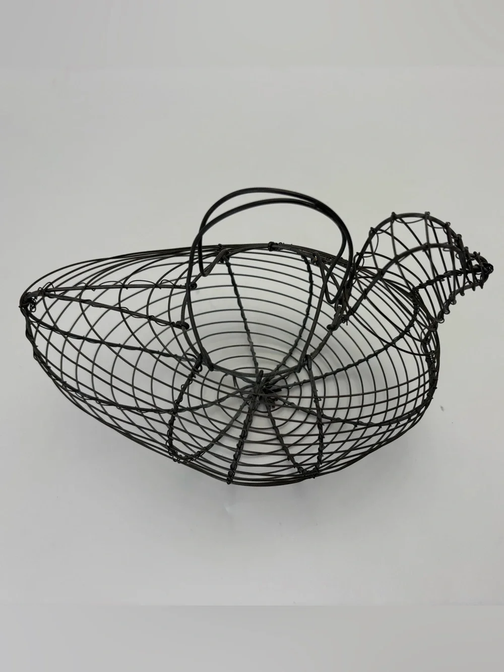 Decorative Wire Chicken Basket - Black
